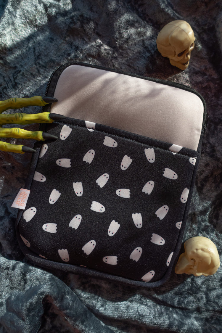 Ghosties Kindle & E-reader Sleeve