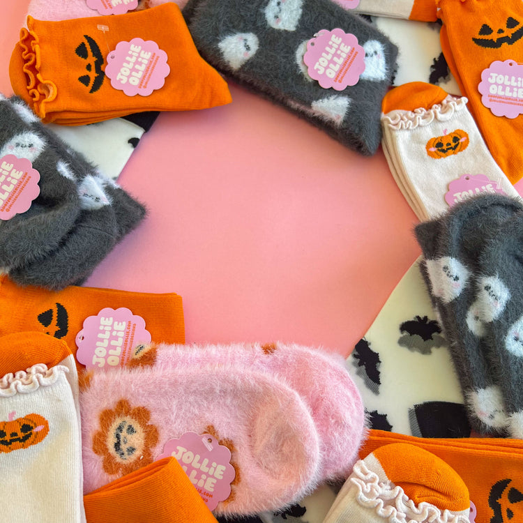 Sheer Bat Socks