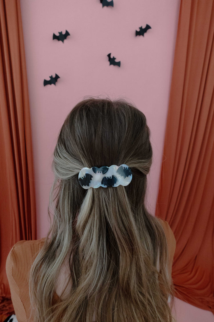 Batty Barrette