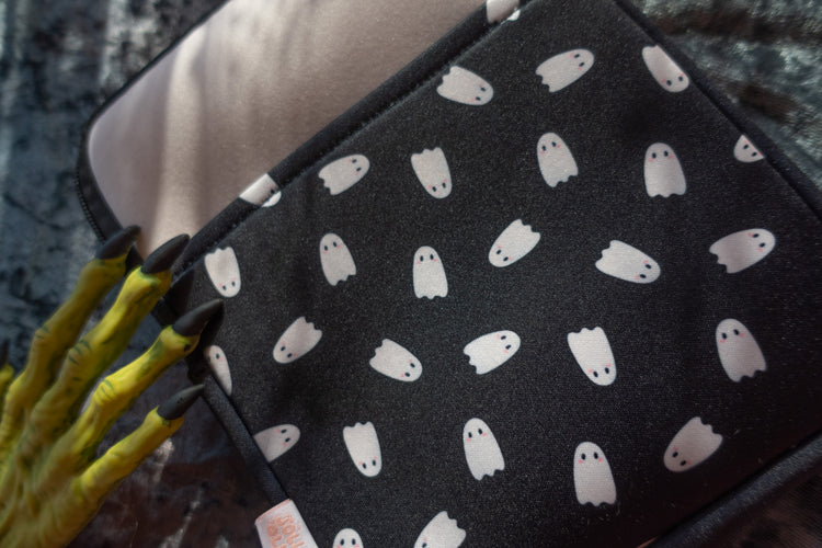 Ghosties Kindle & E-reader Sleeve
