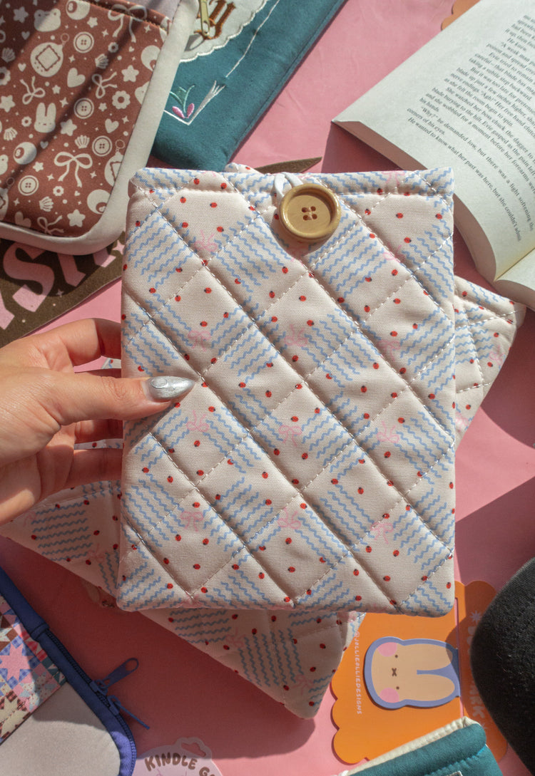 Quilted Ladybug Embroidered Book/Kindle Sleeve