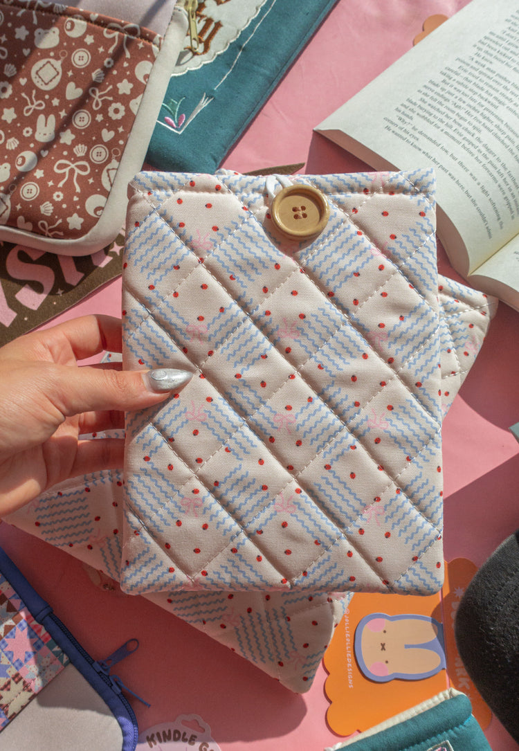 Quilted Ladybug Embroidered Book/Kindle Sleeve