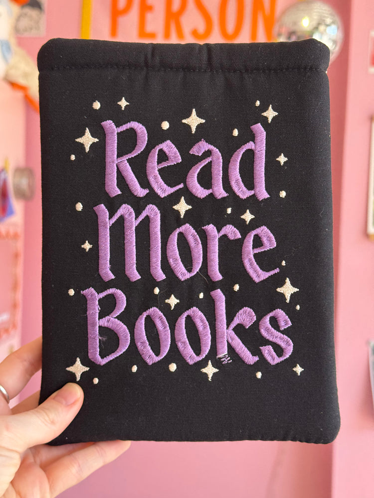 HALLOWEEN B-GRADE Kindle Sleeves