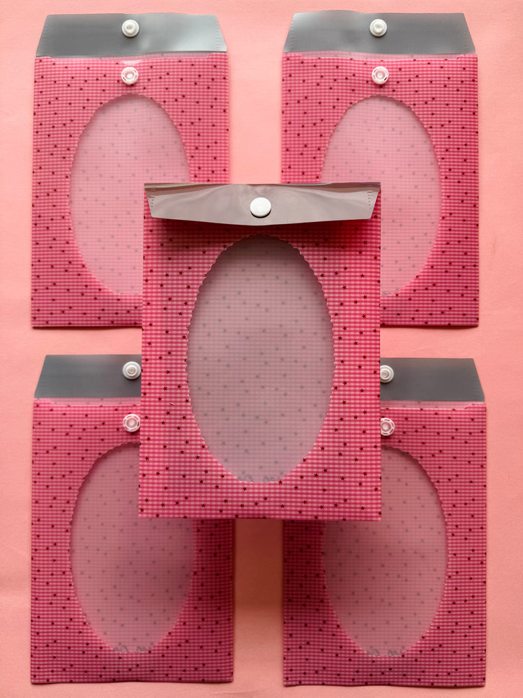 Gingham Envelope Sleeve
