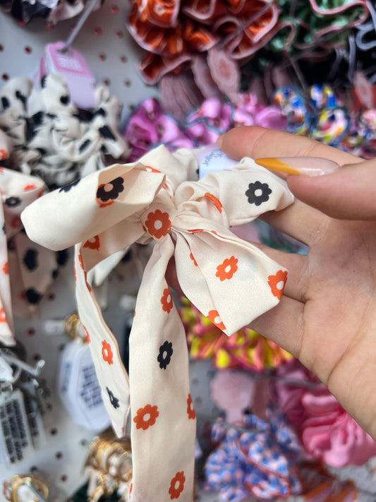 Spooky Floral Bow Scrunchies