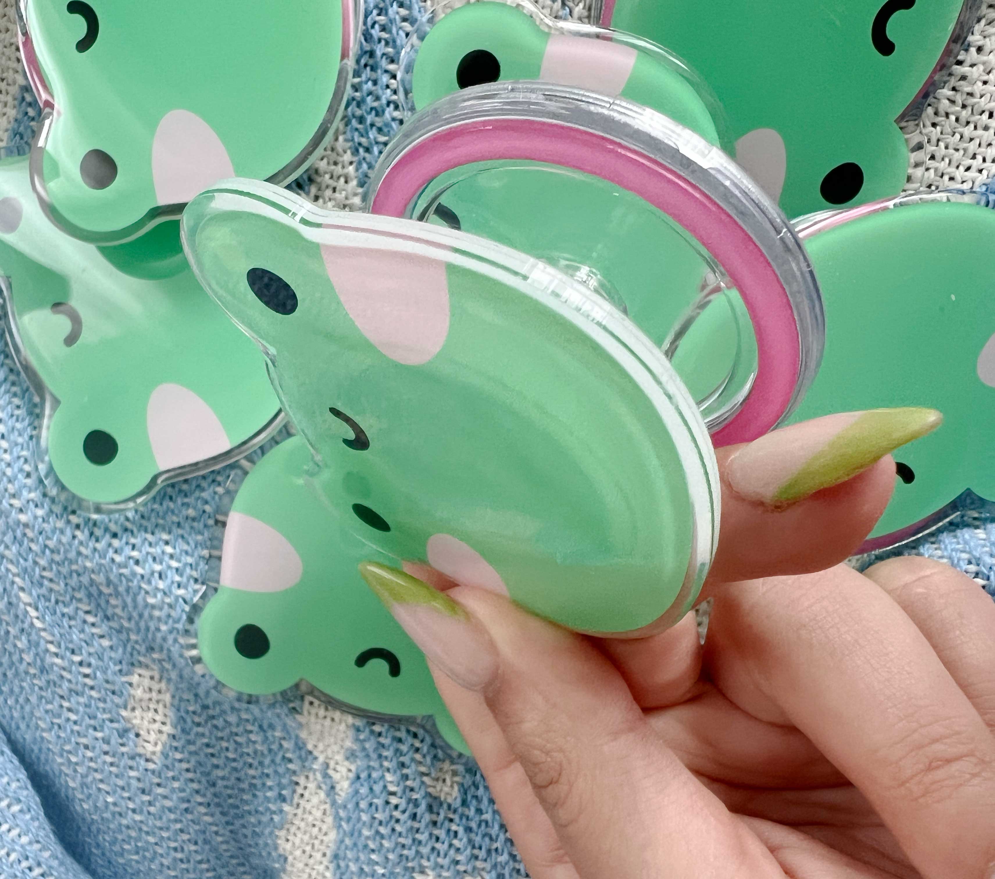 Frog MagSafe Phone Grip – Shop Jollie Ollie