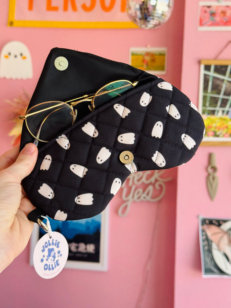 Ghosties Glasses Sleeve